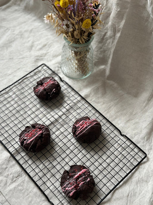 Chocolate Covered Strawberry Cookie